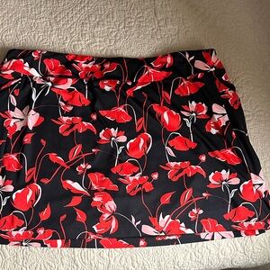 Tail Black and Red Floral Women’s golf skirt